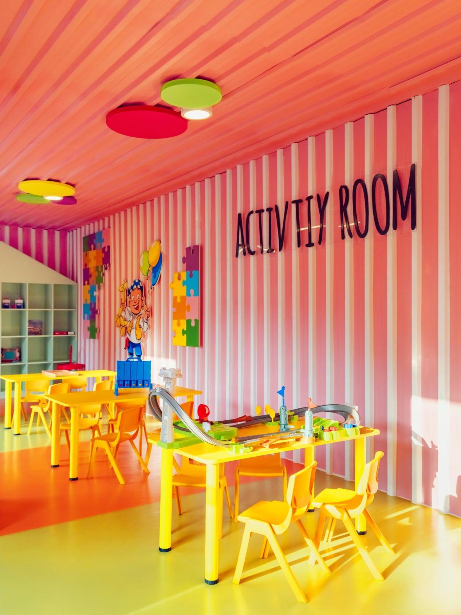 ホテル Pgs クレムリン パレス アンタルヤ エクステリア 写真 Activity Room